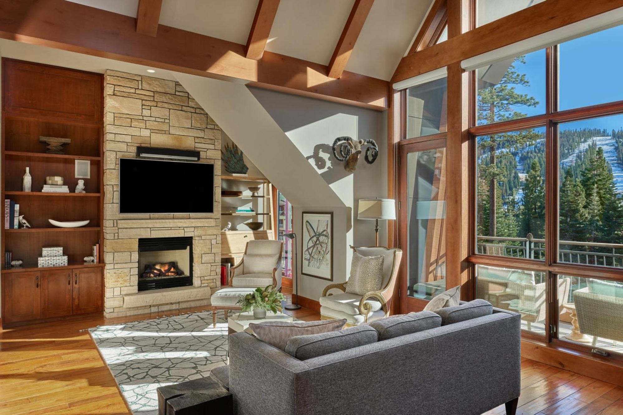 The Ritz-carlton, Tahoe Hotel 5*