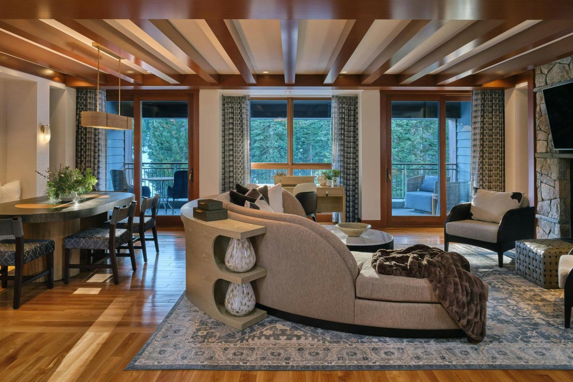 The Ritz-carlton, Tahoe 5*